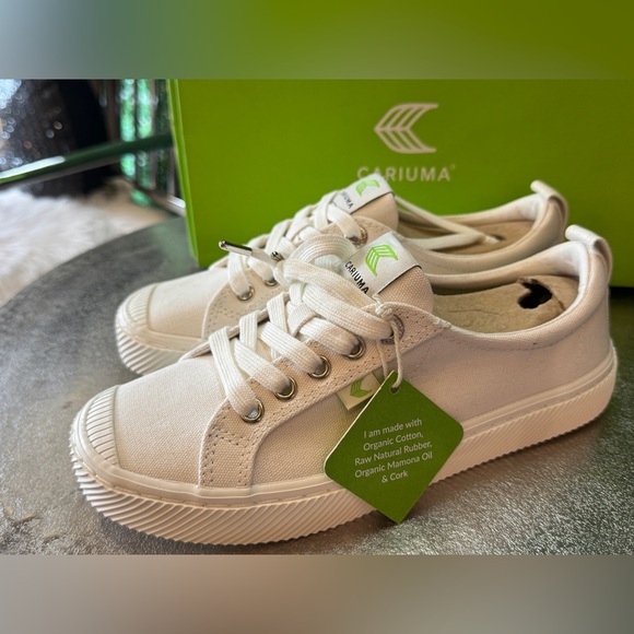 New CARIUMA off-white canvas sneakers size 6.5 ready for summer beautiful - Picture 1 of 10